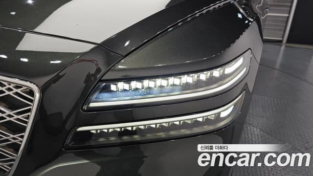 Genesis GV80 2023 — ფოტო 22/39