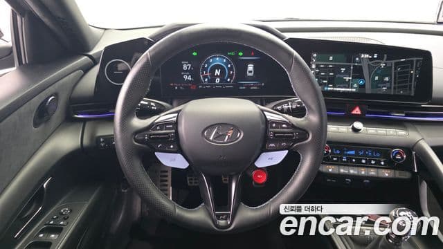 Hyundai Avante 2022 — ფოტო 13/20