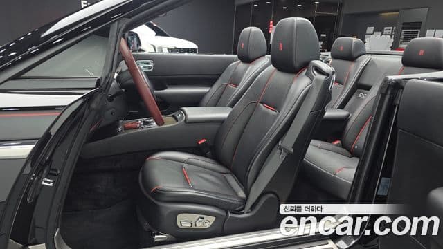 Rolls-Royce Dawn 2020 — ფოტო 10/20