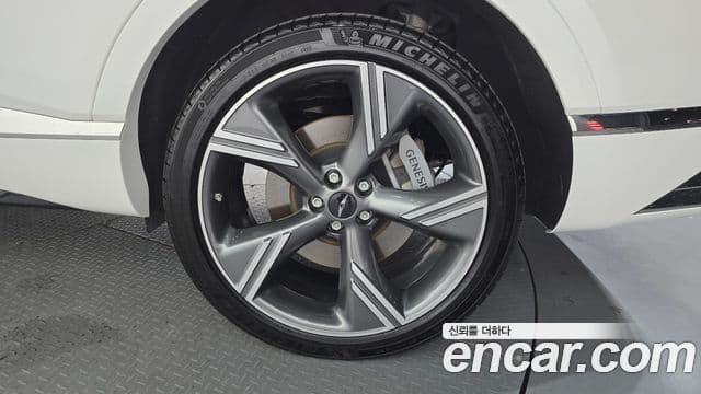 Genesis GV80 2024 — ფოტო 14/30
