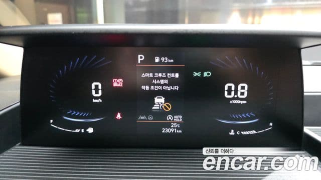 Hyundai Staria 2023 — Фото 8/20