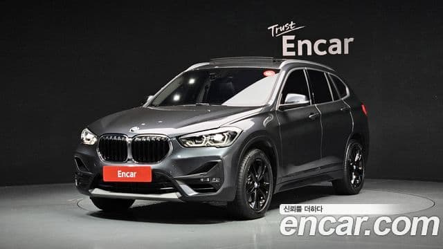 BMW X1 2020 — ფოტო 1/20