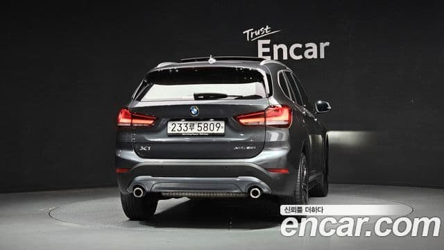 BMW X1 2020 — ფოტო 4/20