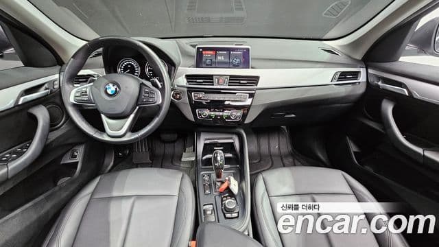 BMW X1 2020 — ფოტო 7/20