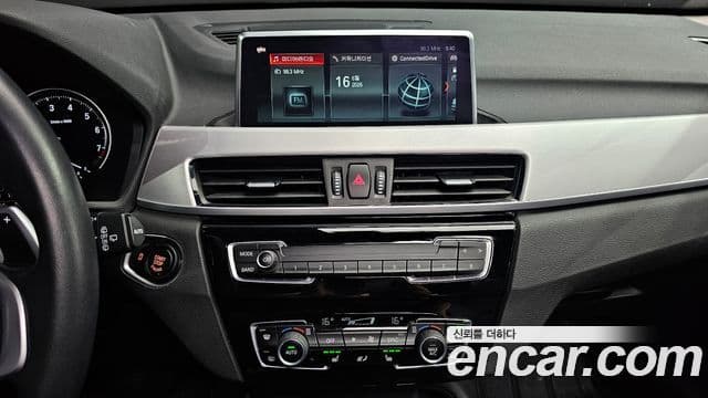 BMW X1 2020 — ფოტო 12/20