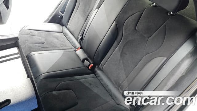 Hyundai The New Avante Hybrid 2022 — Şəkil 32/33