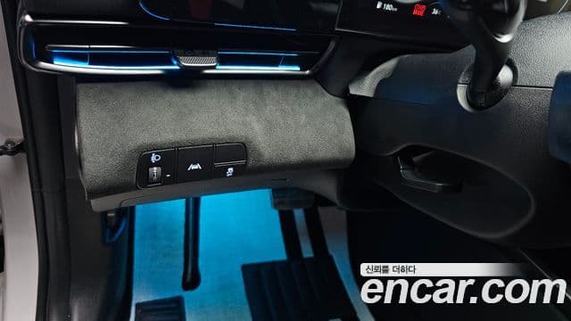 Hyundai The New Avante Hybrid 2022 — Şəkil 29/33