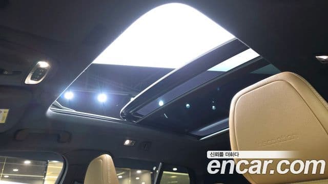 Volvo XC40 2020 — Şəkil 19/20