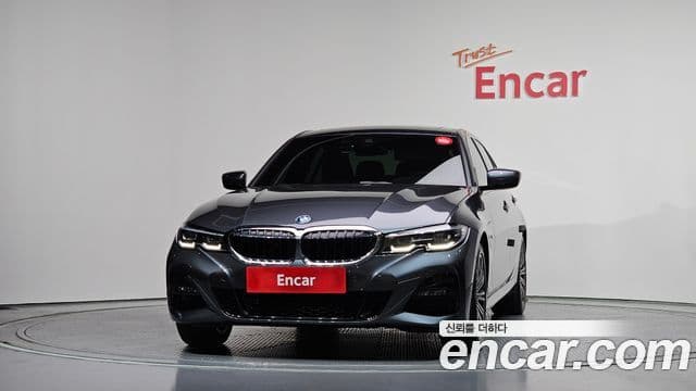 BMW 3 Series 2022 — ფოტო 3/20