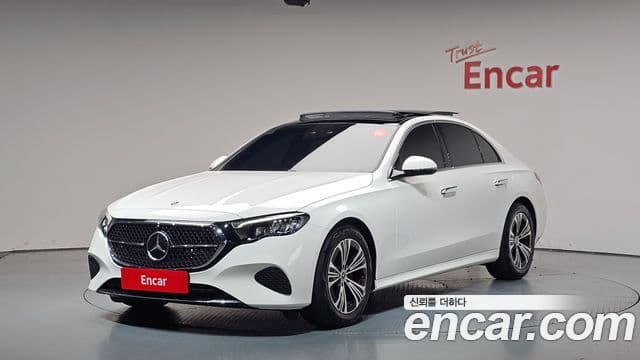 Mercedes-Benz E-Class 2024 — Şəkil 1/20