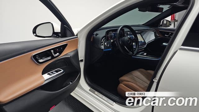 Mercedes-Benz E-Class 2024 — Şəkil 10/20