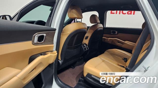 Kia Sorento 2020 — Фото 11/20