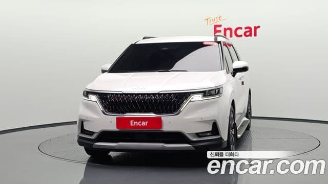 Kia Carnival 2021 — Фото 3/20