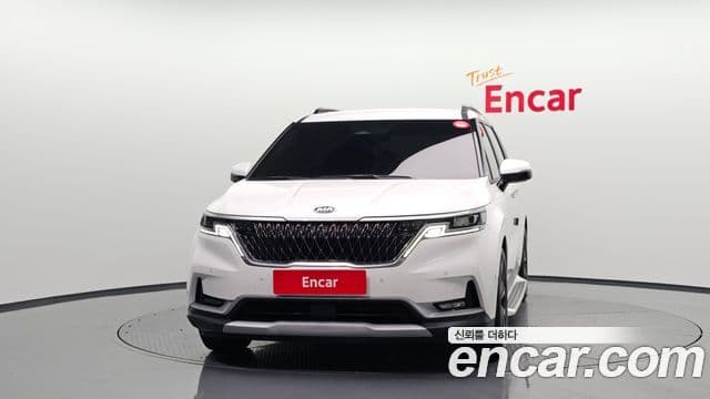 Kia Carnival 2021 — Фото 3/20