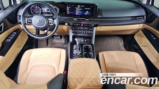 Kia Carnival 2021 — Фото 7/20