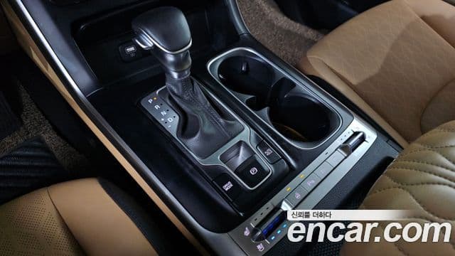Kia Carnival 2021 — Фото 9/20