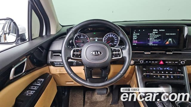Kia Carnival 2021 — Фото 13/20