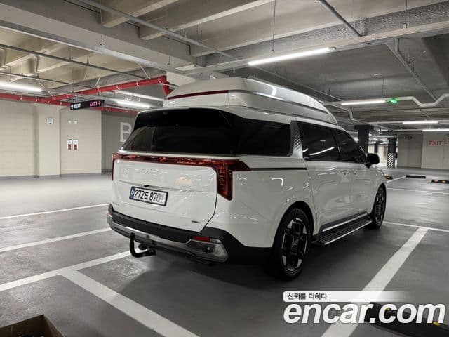 Kia Carnival 2024 — Photo 5/16