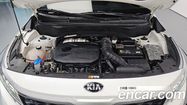 Kia Seltos 2021 — ფოტო 6/20