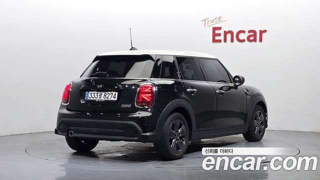 Mini Cooper 2023 — Şəkil 17/30