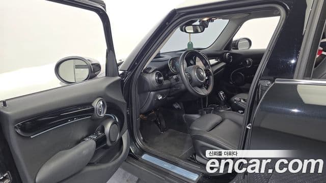 Mini Cooper 2023 — Şəkil 4/30