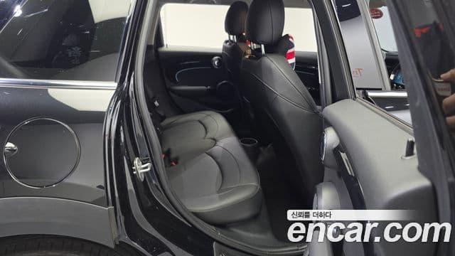 Mini Cooper 2023 — Şəkil 20/30