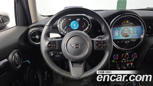Mini Cooper 2023 — Şəkil 21/30
