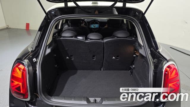 Mini Cooper 2023 — Şəkil 8/30