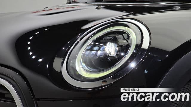 Mini Cooper 2023 — Şəkil 18/30