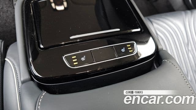 Genesis Electrified G80 2020 — Şəkil 19/20