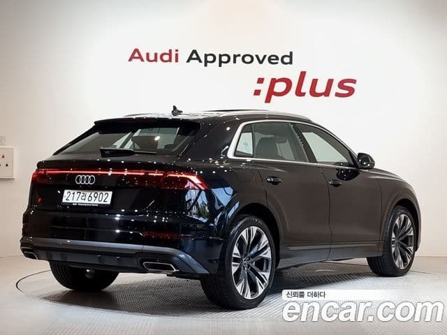 Audi Q7 2024 — ფოტო 1/20
