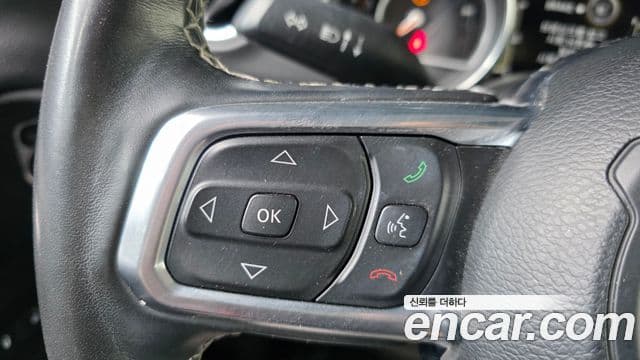 Jeep Wrangler 2021 — Şəkil 16/36