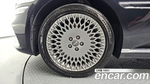 Genesis Electrified G80 2023 — ფოტო 5/20