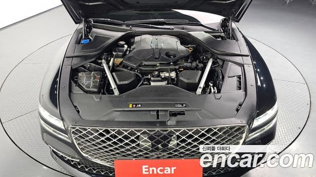 Genesis Electrified G80 2023 — ფოტო 6/20