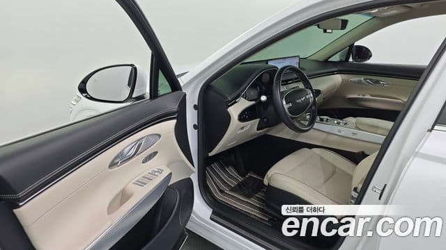 Genesis GV70 2021 — Şəkil 10/20