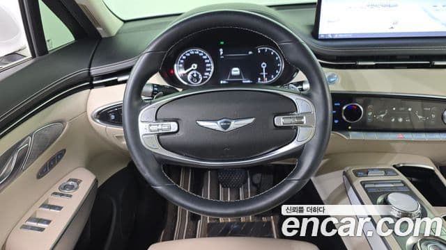Genesis GV70 2021 — Şəkil 13/20