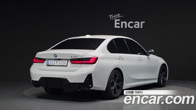 BMW 3 Series 2023 — ფოტო 2/20