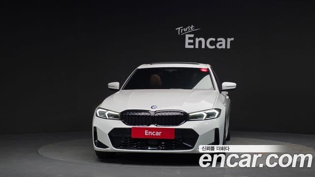 BMW 3 Series 2023 — ფოტო 3/20