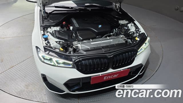 BMW 3 Series 2023 — ფოტო 6/20