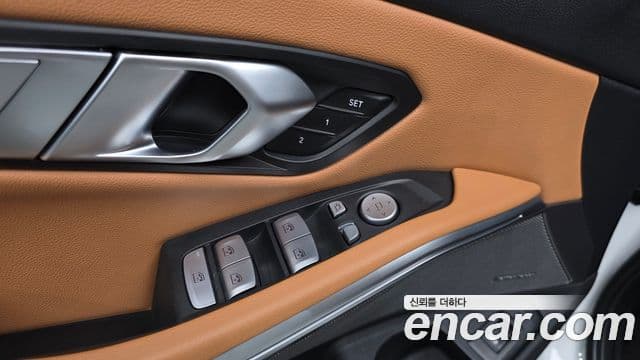 BMW 3 Series 2023 — ფოტო 11/20