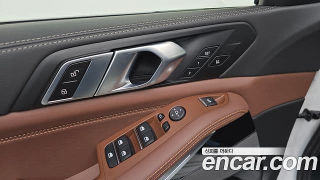 BMW X5 2025 — Photo 10/35