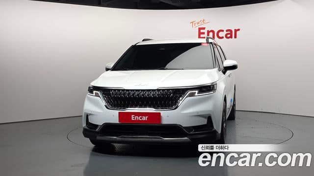 Kia Carnival 2023 — Şəkil 3/20