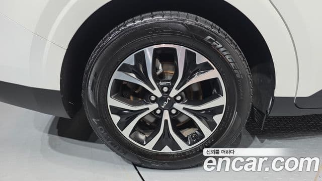 Kia Carnival 2023 — Şəkil 5/20