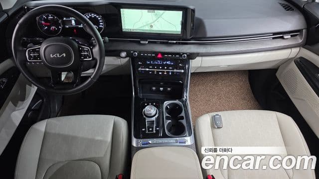 Kia Carnival 2023 — Şəkil 7/20