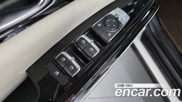 Kia Carnival 2023 — Şəkil 12/20