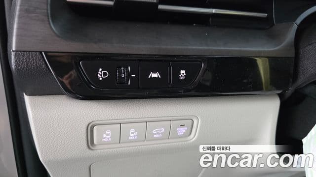 Kia Carnival 2023 — Şəkil 13/20