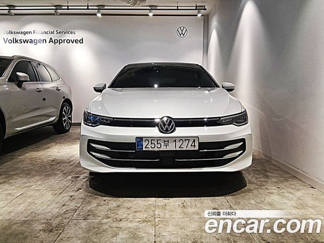 Volkswagen Golf 2025 — Photo 13/13