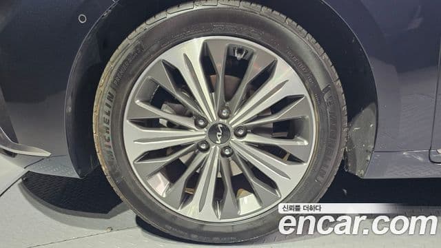 Kia K8 2021 — ფოტო 5/20