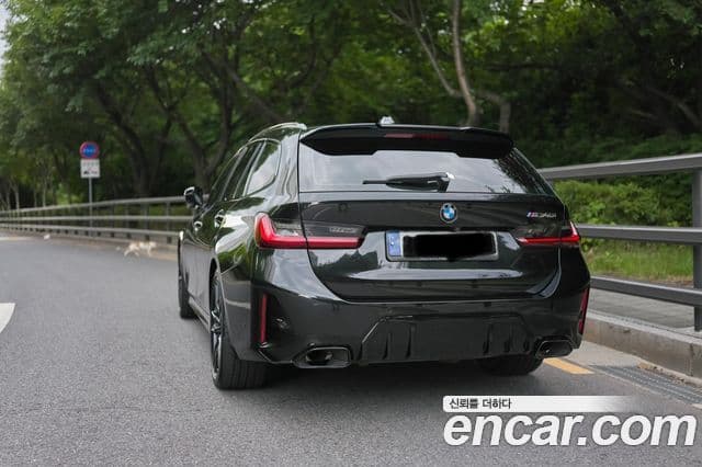 BMW 3 Series 2023 — ფოტო 2/15