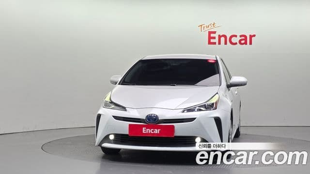 Toyota Prius 2021 — Şəkil 3/20